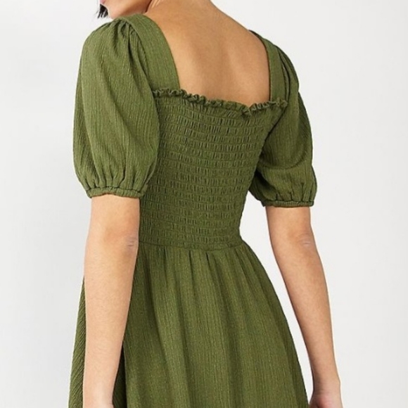 Puff sleeve baby doll dress - Picture 4 of 8